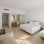 Nh Otel 4*