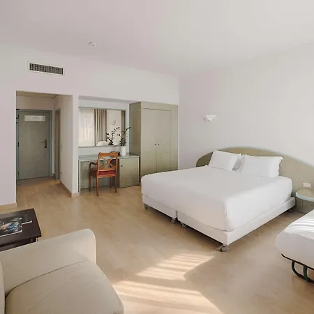 Nh Hotel 4*