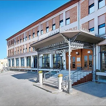 Nh Hotel