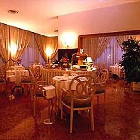 Nh Hotel 4*